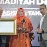 Read more about the article Libatkan Mahasiswa Tangani Stunting, STIKesMu Lhokseumawe Terima Serambi Awards 2024