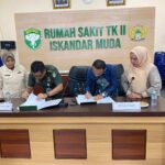 Read more about the article Dukung Pengembangan Keahlian, STIKes Muhammadiyah Lhokseumawe dan RS TK II Iskandar Muda Jalin Kerja Sama